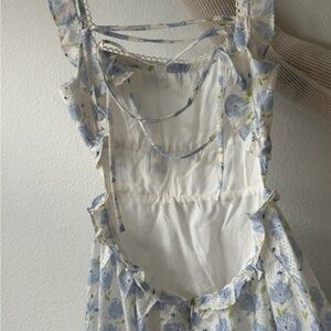 Boutique dress lace back